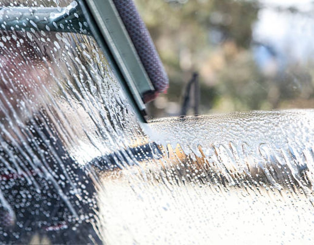 Professional glass cleaning for commercial properties
